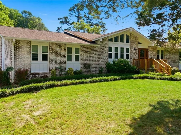 8528 Heiskell Rd, Powell, TN 37849