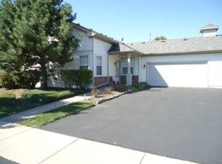 12983 Farm Hill Dr, Huntley, IL 60142