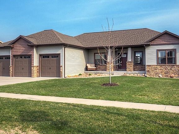 2nd image of 307 Centennial Dr