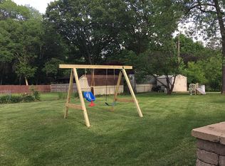 1370 S 32nd St, Decatur, IL 62521