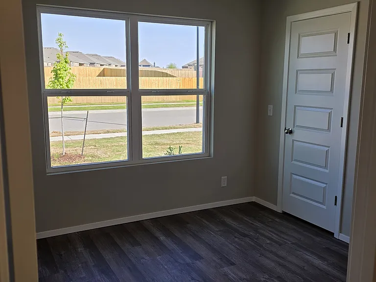 1331 E Honolulu Pl — Photo 16