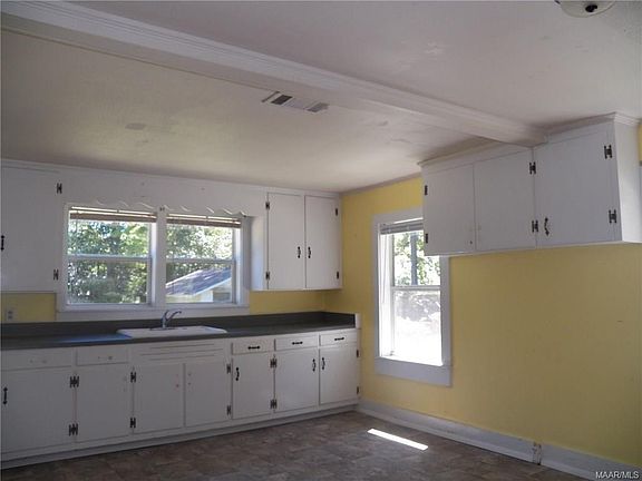 5th image of 786 Pinedale Dr
