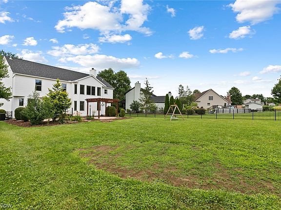 4th image of 4374 Pletzer Blvd