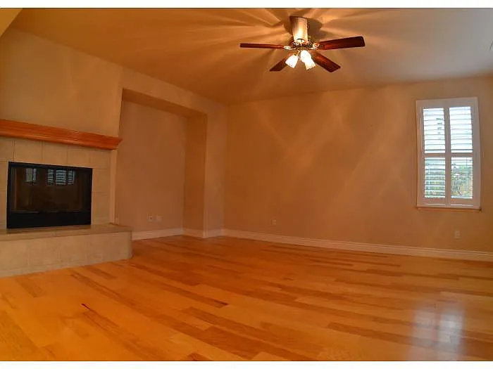 612 Kyler Ct photo 1
