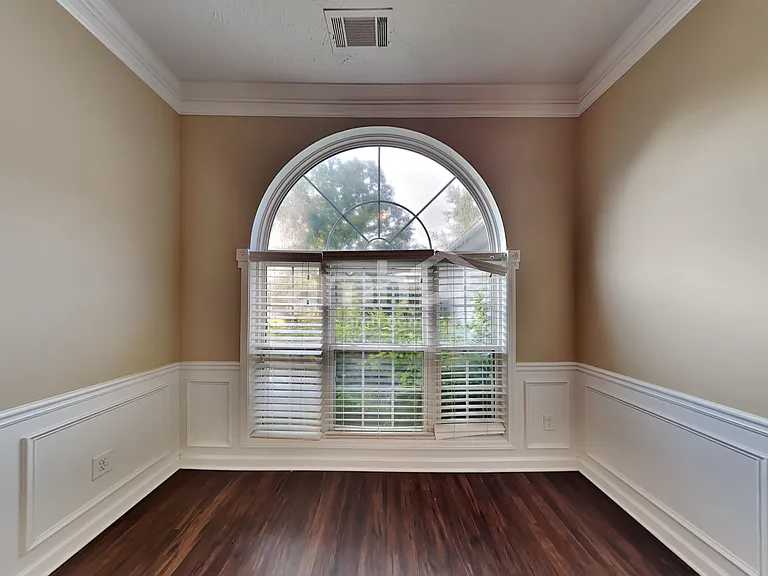 360 Dunagan Dr — Photo 5