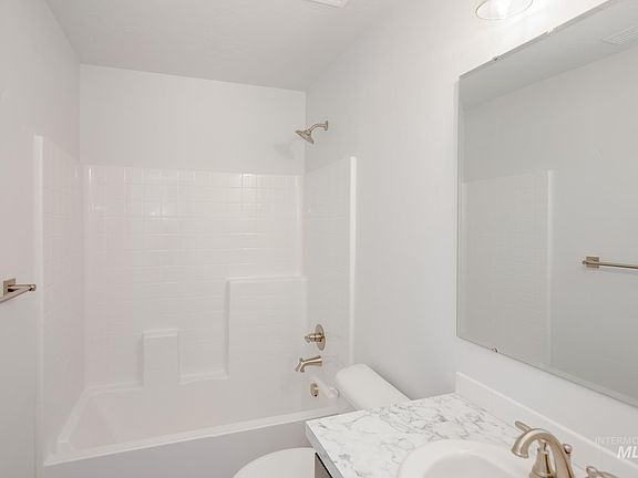 5th image of 86 N Coltsfoot Ave