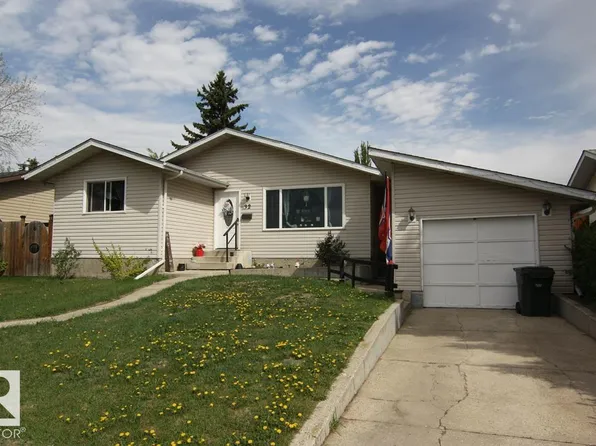 32 Garden Valley Dr, Stony Plain, AB T7Z 1H5