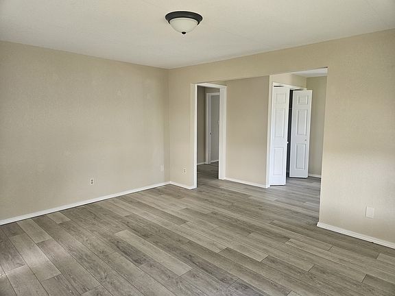 5th image of 2328 Oliver Springs Rd