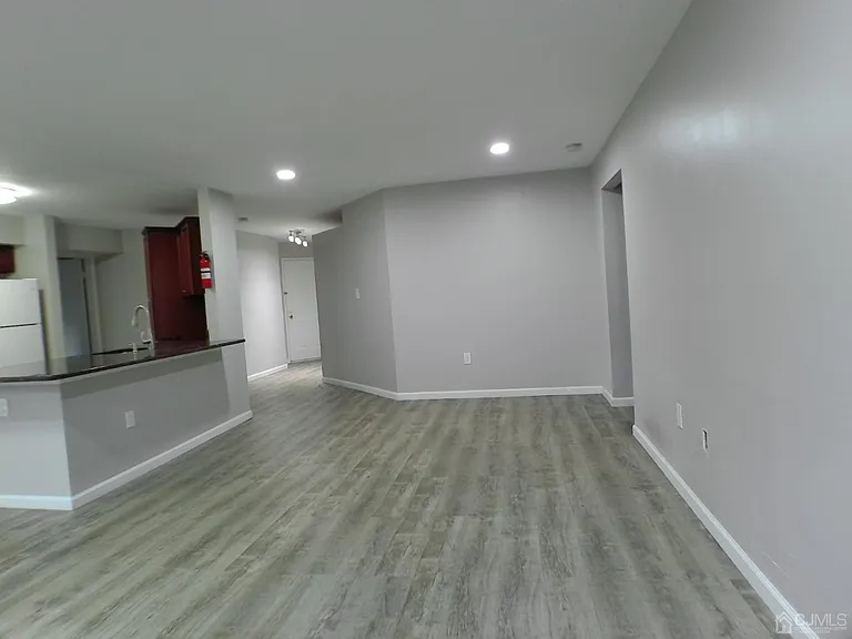 5132 Beech Ct — Photo 12