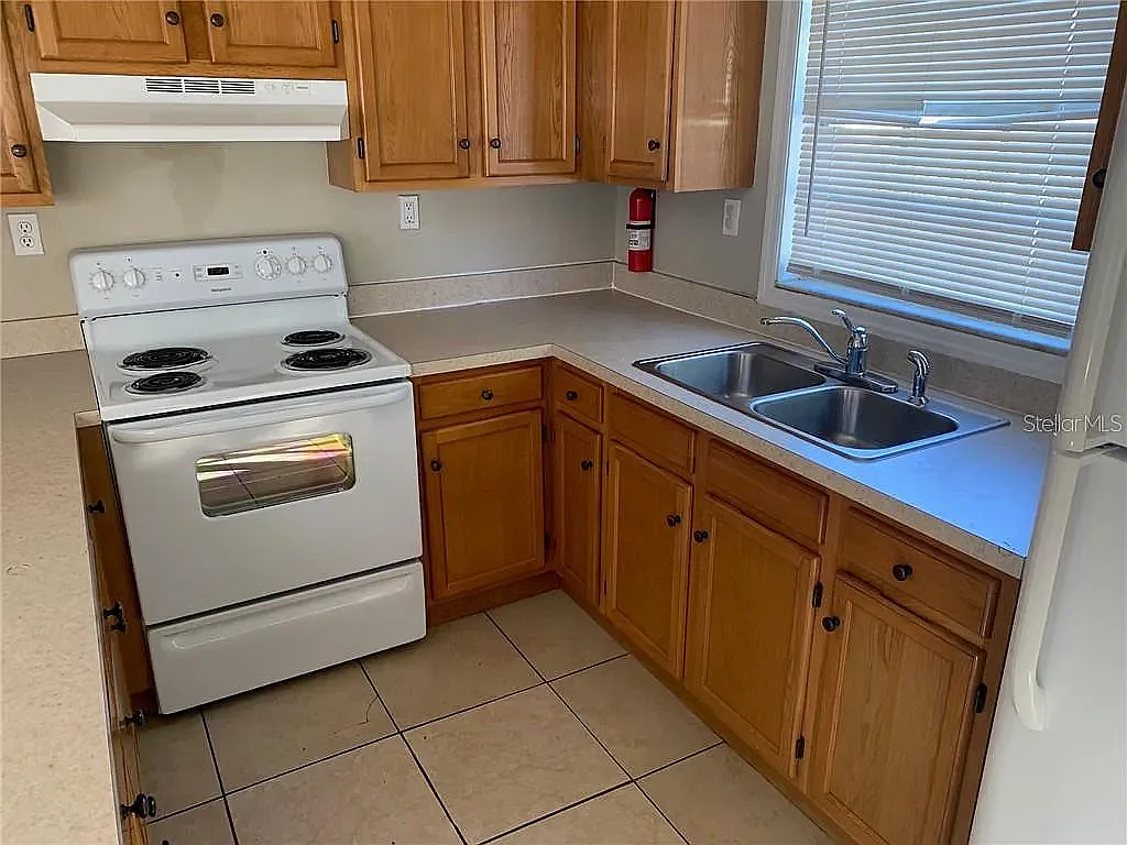 Hampton Terrace Apartments — Photo 1