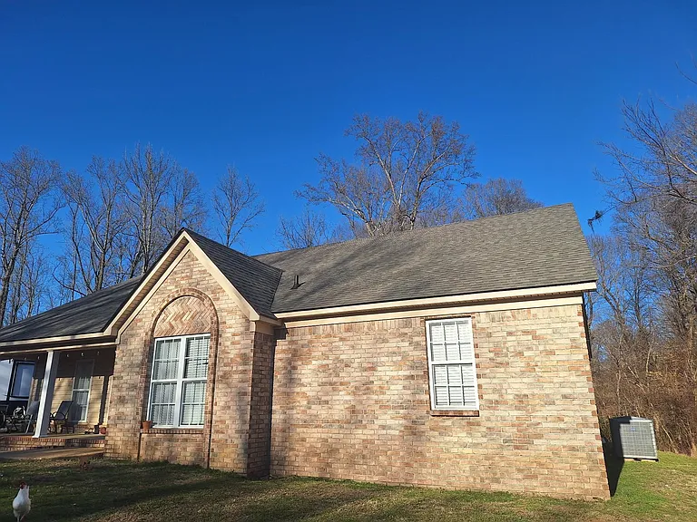 377 Walker Field Ln — Photo 2