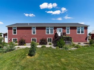 301 2nd Ave E, Lavina, MT 59046