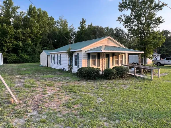 2220 Us Highway 701 Highway, Elizabethtown, NC 28337