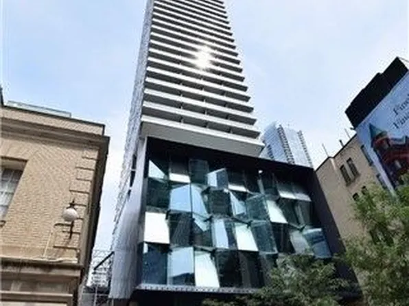 224 King St W, Toronto, ON