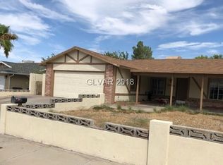 829 Cherry Dr, Henderson, NV 89002