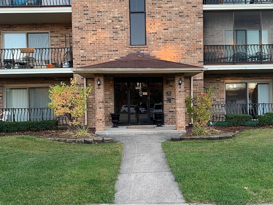 1st image of 7913 Paxton Ave