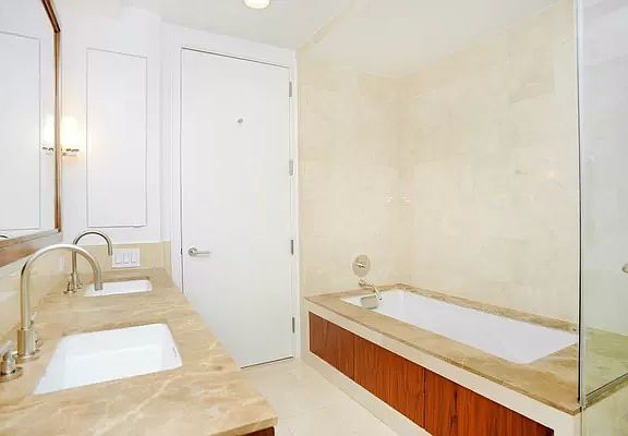 4th image of 1 Morton Sq #4C