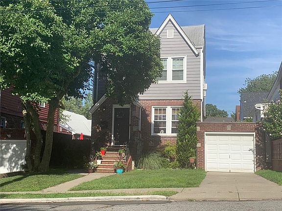 2nd image of 657 Pelton Ave