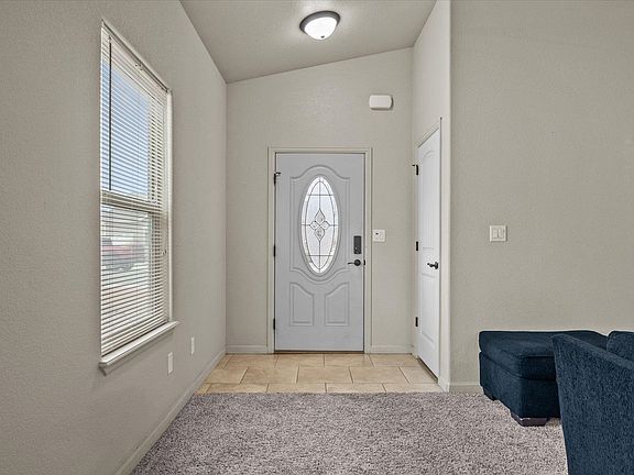 3rd image of 602 Silver Mountain Dr