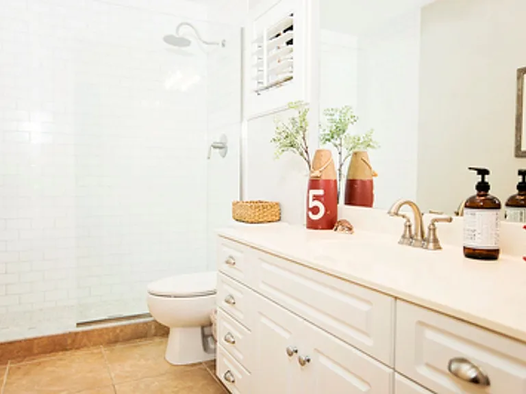 22631 Island Lakes Dr — Photo 18