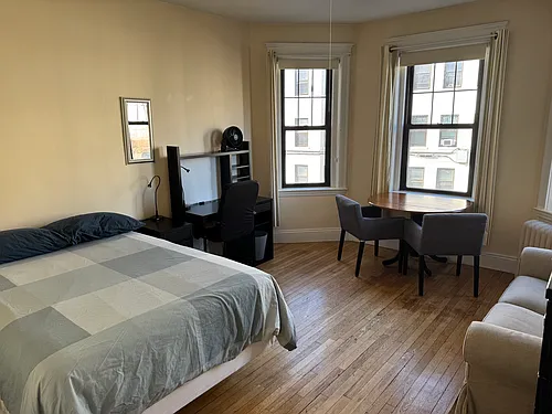 315 Allston St #8 Photo 1
