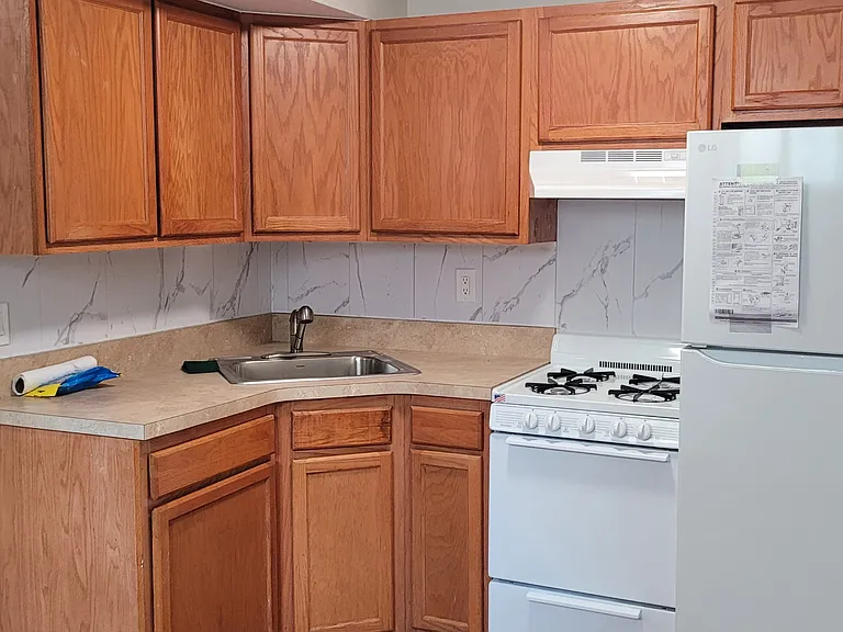 24 Harold St #1 — Photo 1