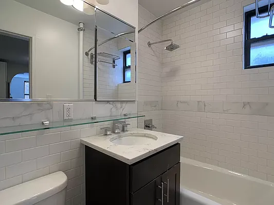 Rented by Tourma Realty LLC | media 17