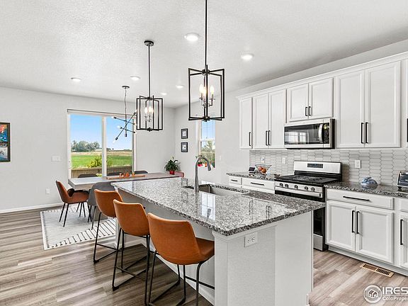 3rd image of 437 Western Sky Cir