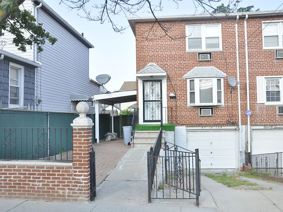 1st image of 9715 109th St