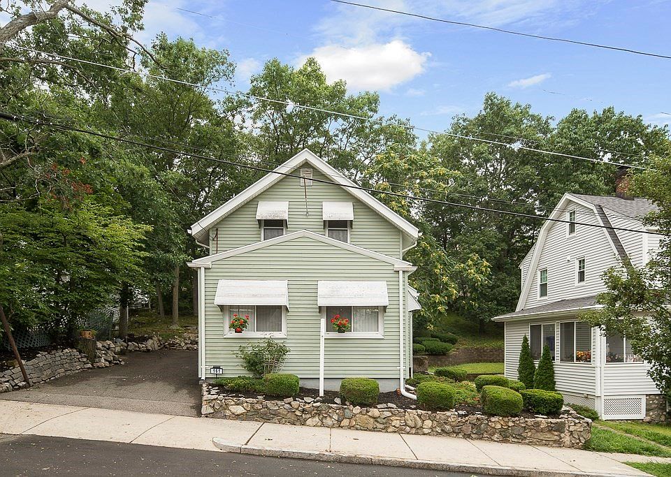 161 Cherry St, Malden, MA 02148 Zillow