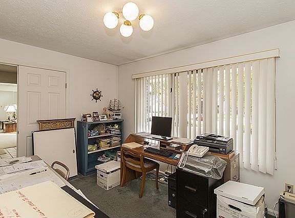 3rd image of 6525 Woodhawk Dr