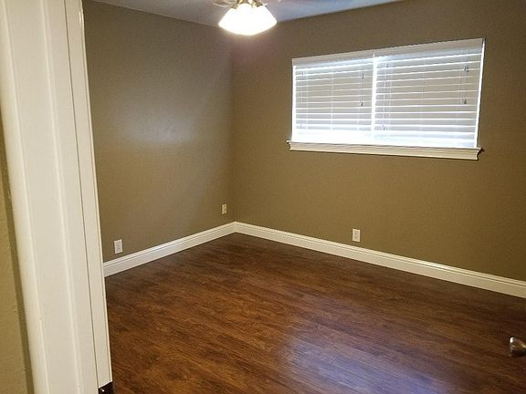 5th image of 2061 N Burl Dr