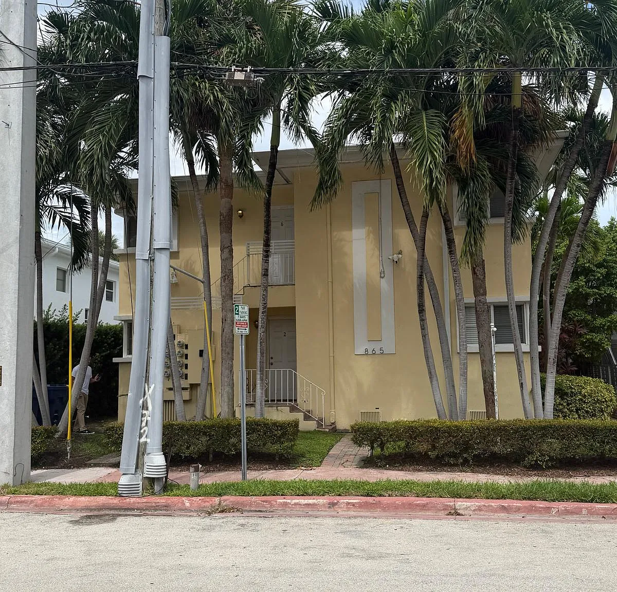 1 bed, 800 sqft, $2,250 — Photo 1