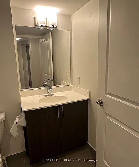 75 Norman Bethune Ave #220 — Photo 9