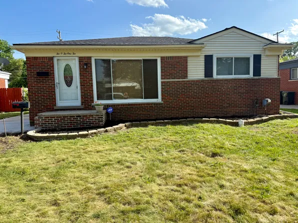 20212 Sunnyside St, Saint Clair Shores, MI 48080