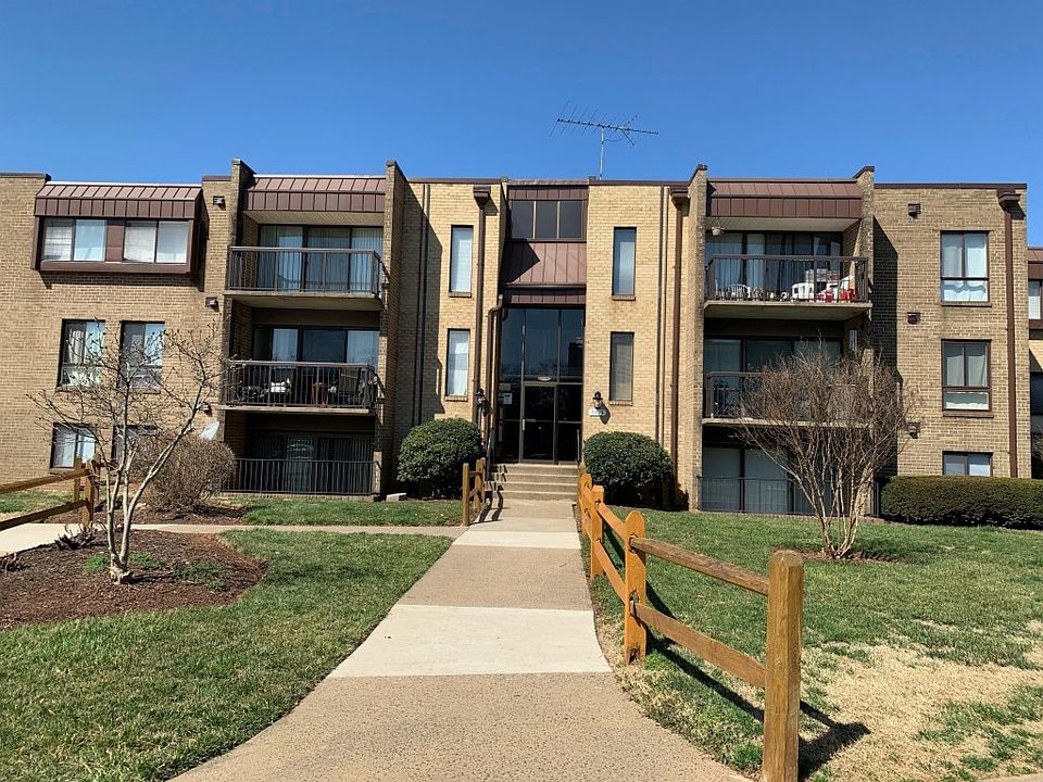 1st image of 7593 Gales Ct #304