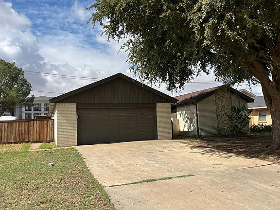 3rd image of 3111 Whittle Way