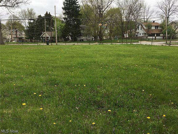 5th image of Eastland Ave