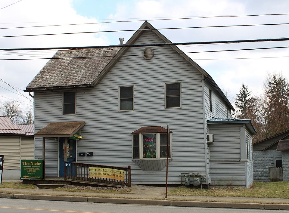 1st image of 614-616 State Pl