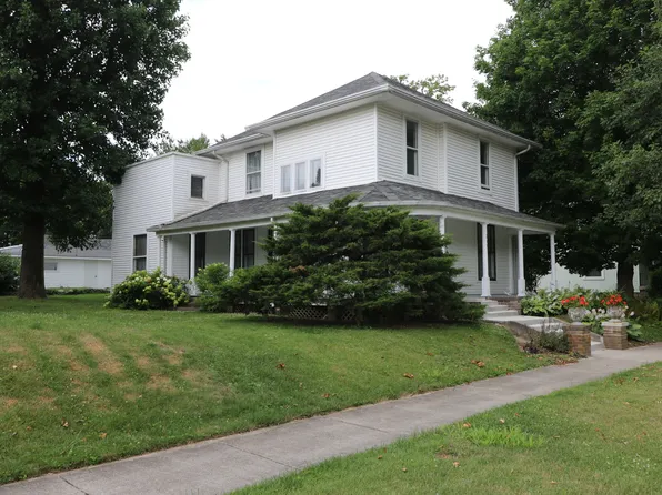 213 W Main St, Ladoga, IN 47954