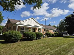 1521 E Broadway St, Mount Pleasant, MI 48858