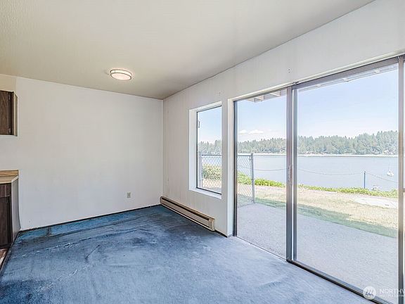 5th image of 924 Shorewood Drive #C25