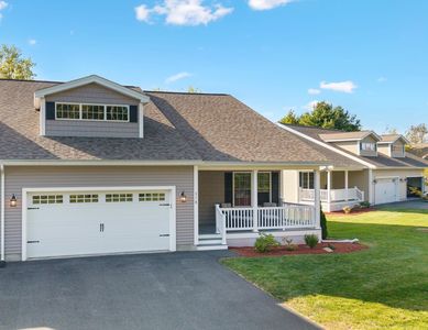 31 Brackett Lane #B, Hudson, NH, 03051