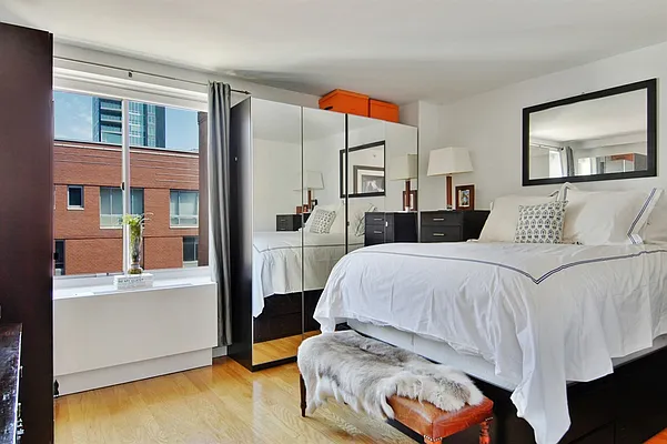 Sold by Corcoran | media 12