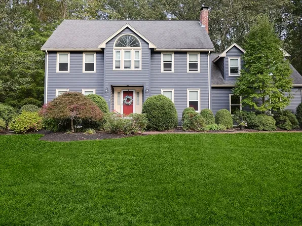 16 Peters Ln, Franklin, MA 02038