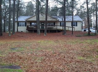 141 Parkway Cir, Villa Rica, GA 30180