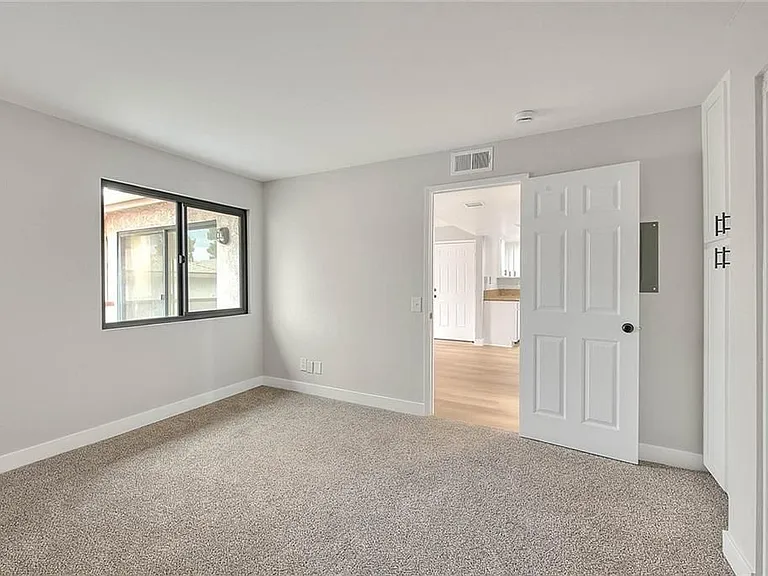 1333 Massachusetts Ave #201 — Photo 5