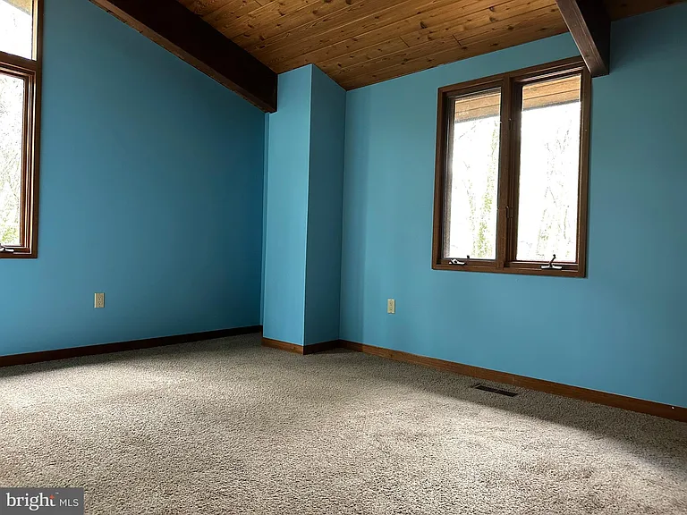 6022 Munson Hill Rd — Photo 35