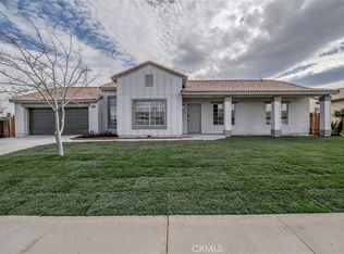 13463 Prospector Rd, Victorville, CA 92392