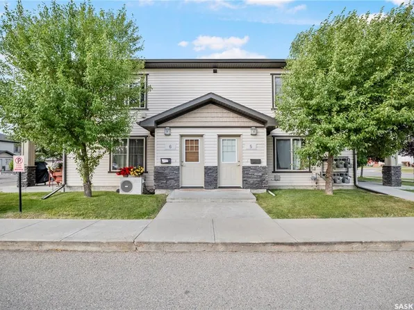 UNIT 5-5011 James Hill ROAD, Regina, SK S4W 0B9